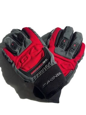 Dakine Team Bronco GORE-TEX Gloves in Gray/Red Size Women’s Med or Unisex Small